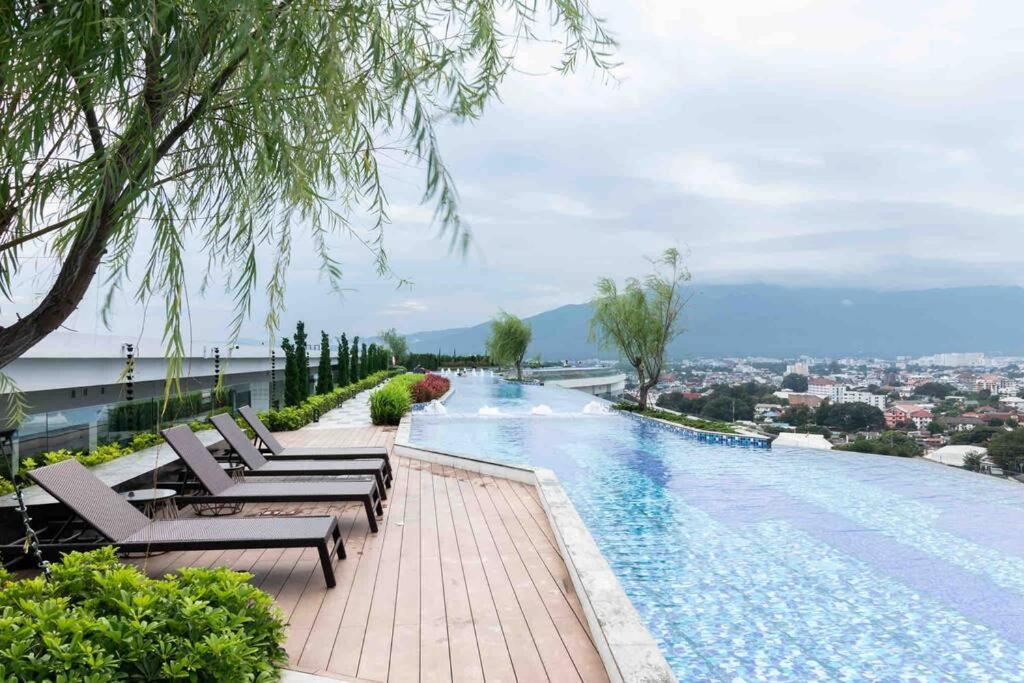 The Astra Sky River 1 Bedroom A Relaxing *
